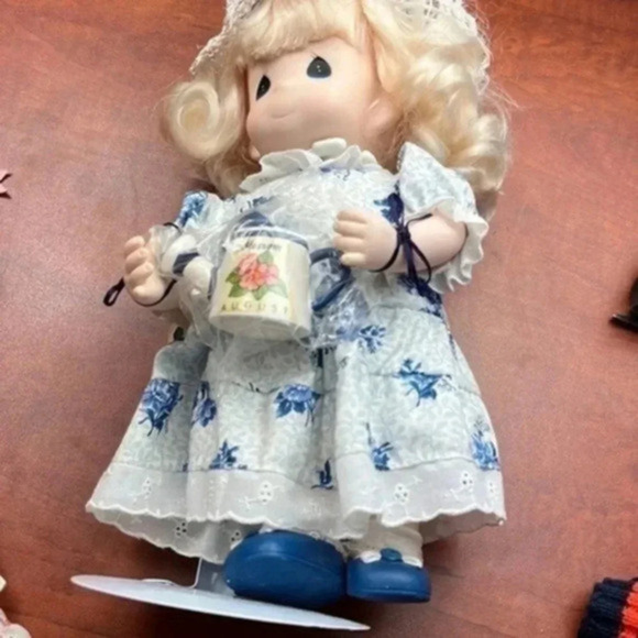 Precious  moment baby doll - Picture 1 of 16